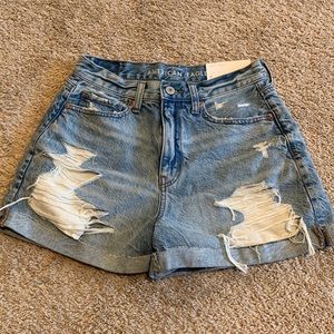 AEO Distressed Mom shorts